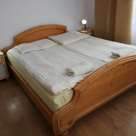 Zamek 3*